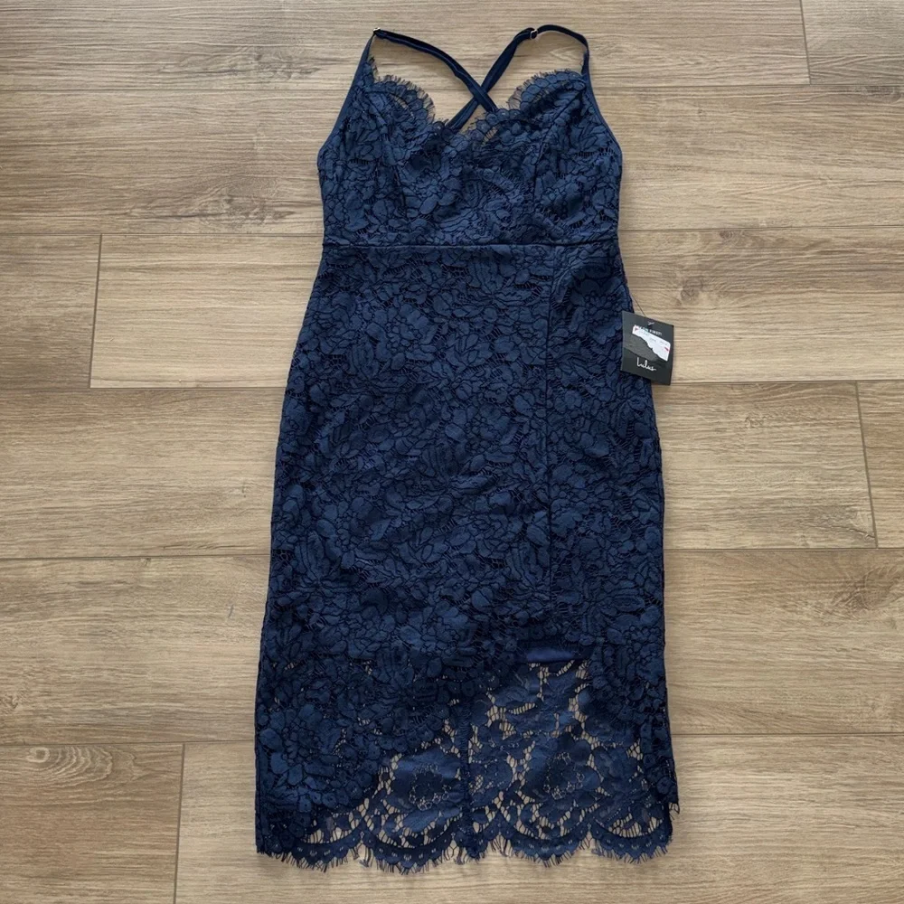 Lulus Flirting with Desire Navy Blue Lace Bodycon Dress size small NWT - Picture 4 of 7